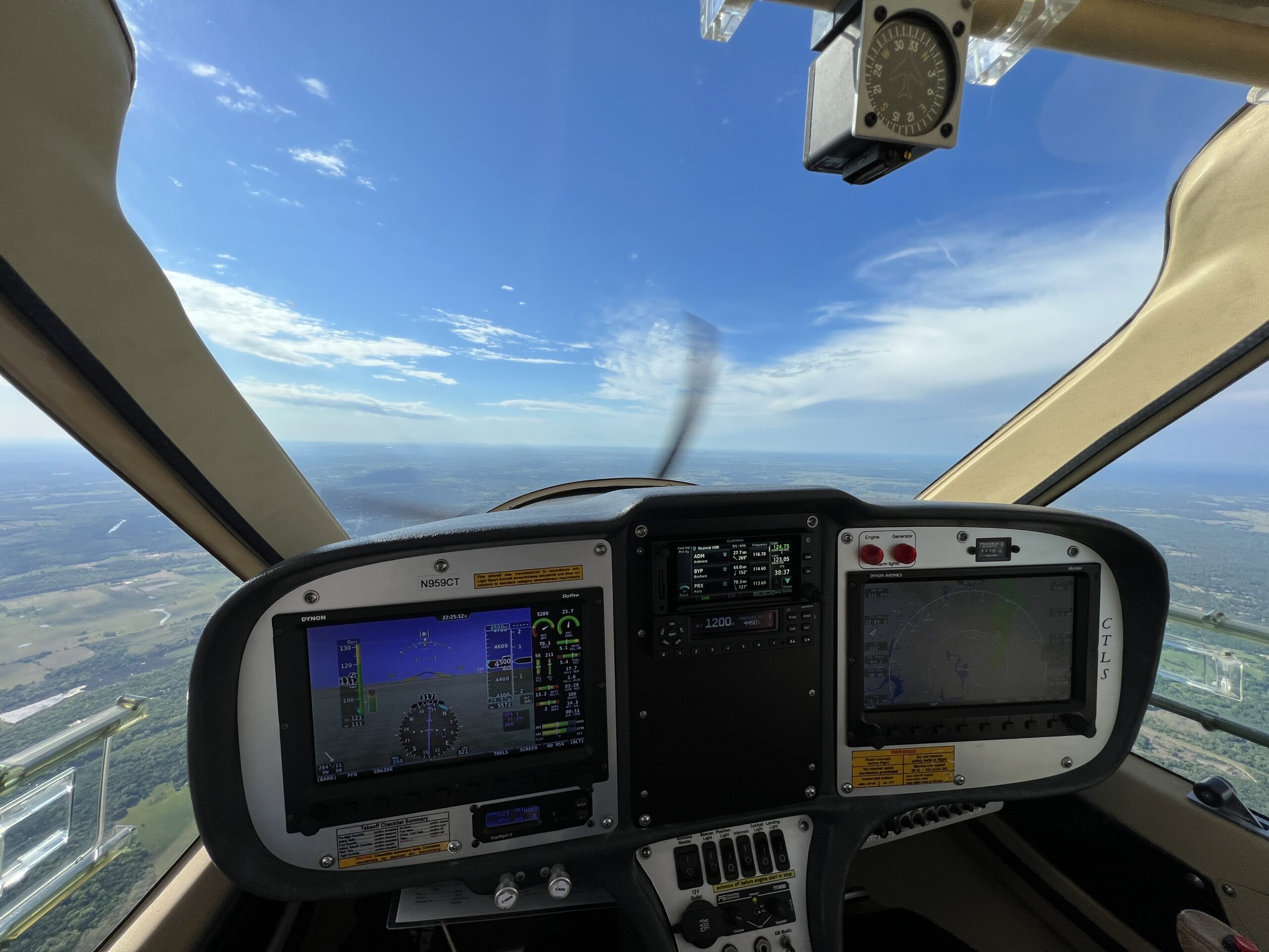 Aircraft cockpit